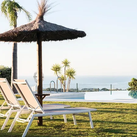 Apartment Premium With Large Terrace And Garden Estepona