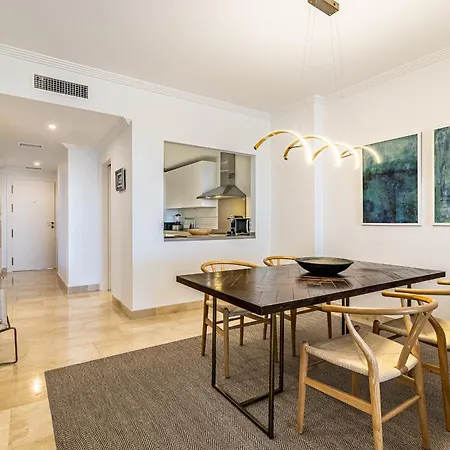 Premium 2br With Beautiful Terrace & Sea Views דירה Benahavís