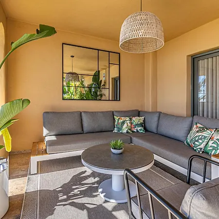 Apartamento Premium 2br With Beautiful Terrace & Sea Views *